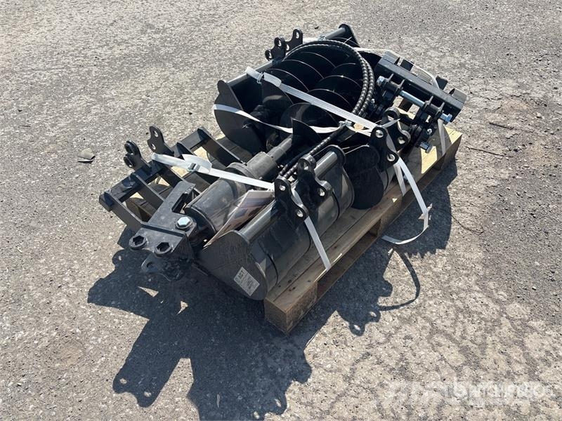 Quantity of (9) AGT 12EX-ATA Mini Excavator Attac Drugi deli