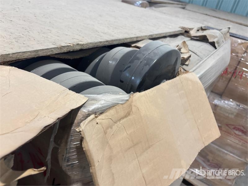 Quantity of (9) Traction wheels (Unused) Drugi deli