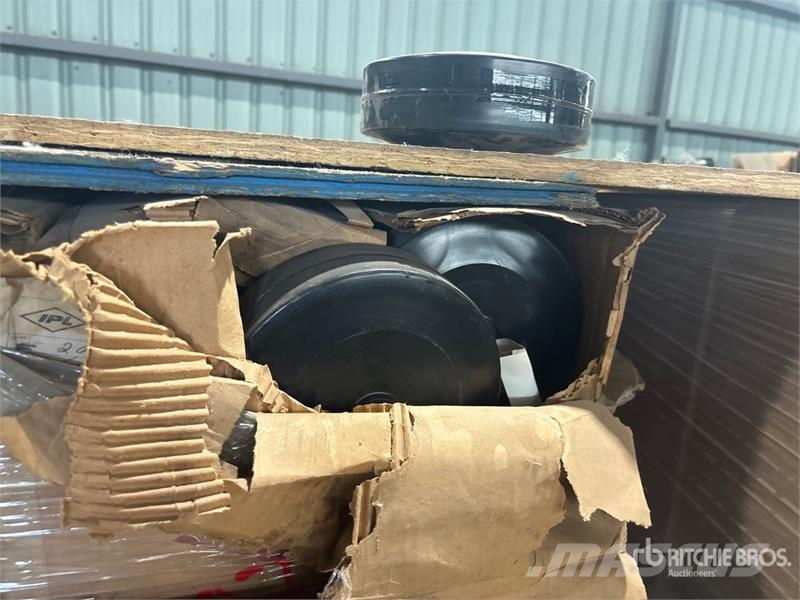 Quantity of (9) Traction wheels (Unused) Drugi deli