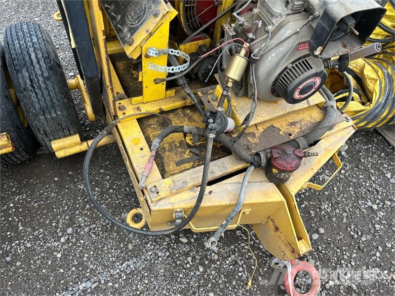 Quantity of Aerotech Herman Nelson Firebird-46 400 Kühl- und Heizsysteme
