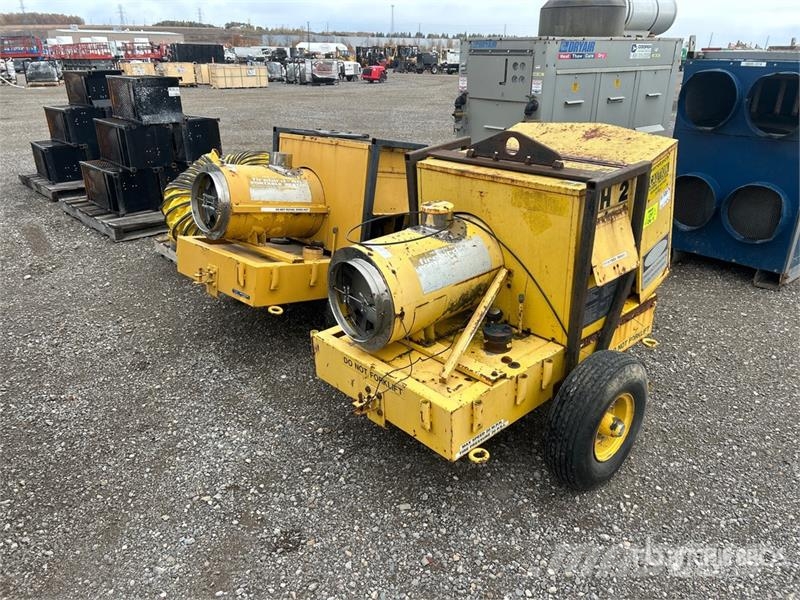 Quantity of Aerotech Herman Nelson Firebird-46 400 Kühl- und Heizsysteme