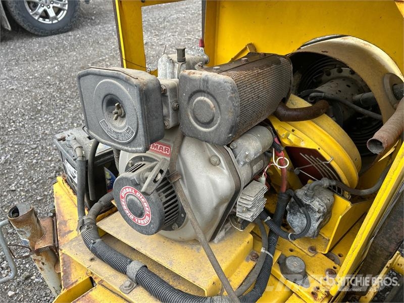 Quantity of Aerotech Herman Nelson Firebird-46 400 Kühl- und Heizsysteme