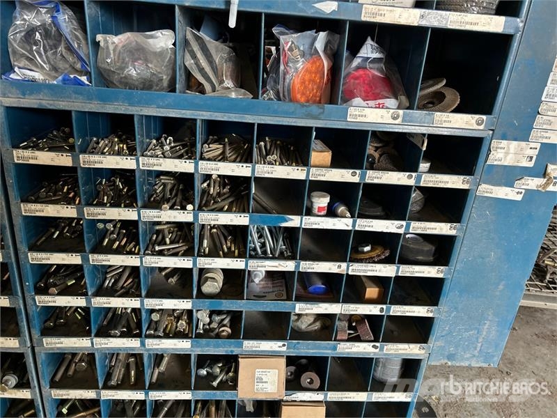 Quantity of Assorted Bolts/Assorted Lights 其他組件