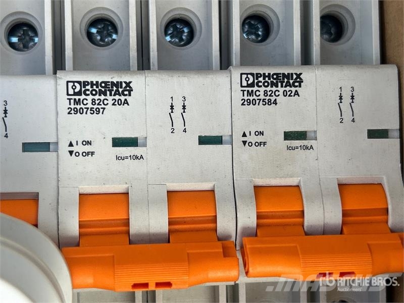 Quantity of Assorted Brand Electrical Breakers Drugi deli