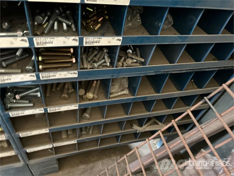  Quantity of Assorted Bolts/Assorted Lights 其他組件