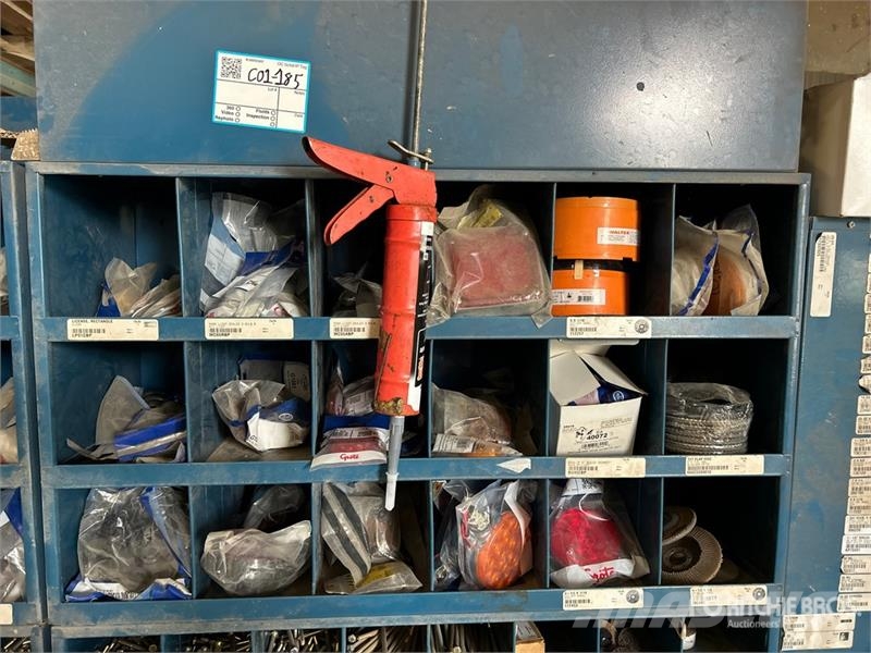 Quantity of Assorted Bolts/Assorted Lights 其他組件