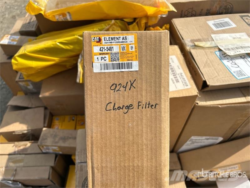  Quantity of Assorted Cat Filters Drugi deli