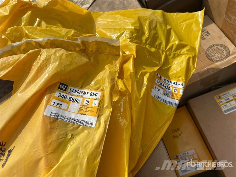  Quantity of Assorted Cat Filters Drugi deli