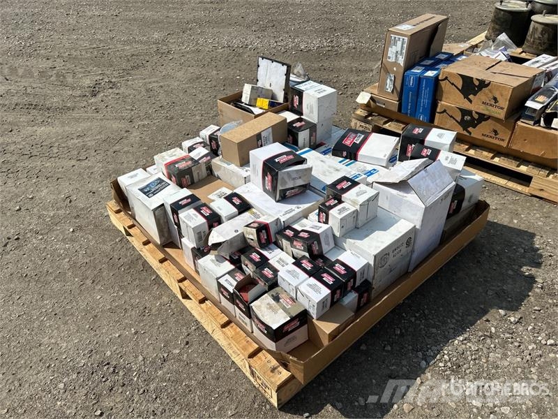 Quantity of Assorted Cabin/Air/Oil Filters Drugi deli