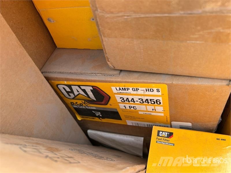  Quantity of Assorted Cat Filters Drugi deli