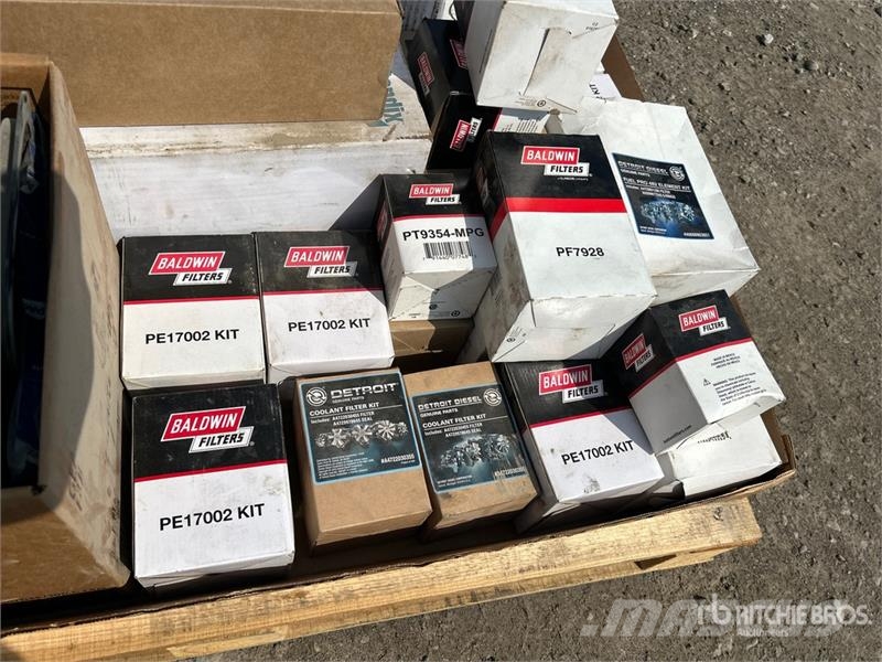 Quantity of Assorted Cabin/Air/Oil Filters Drugi deli