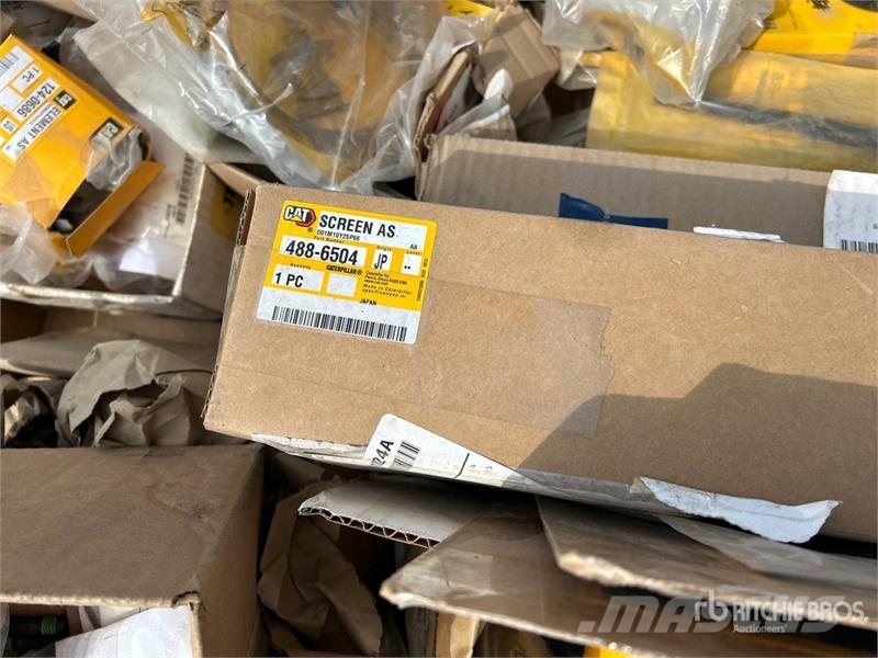 Quantity of Assorted CAT Parts Drugi deli