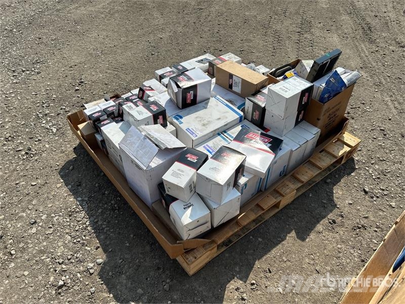 Quantity of Assorted Cabin/Air/Oil Filters Drugi deli