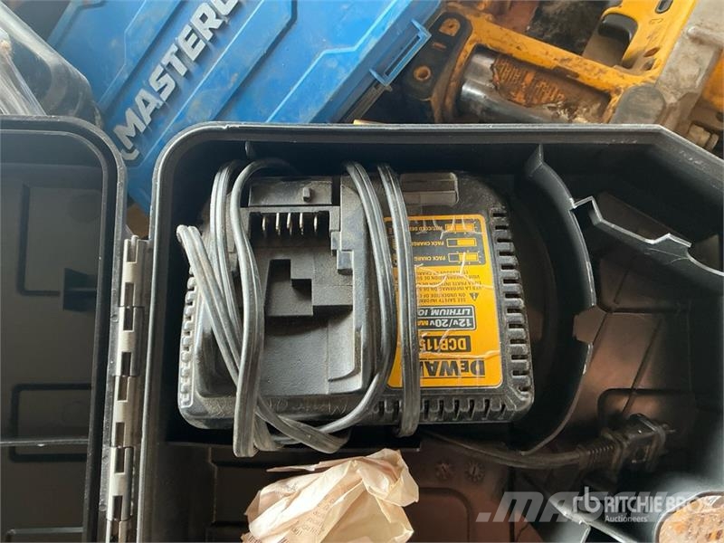 Quantity of Assorted Dewalt Power Tools Other components
