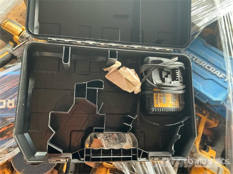 Quantity of Assorted Dewalt Power Tools Other components