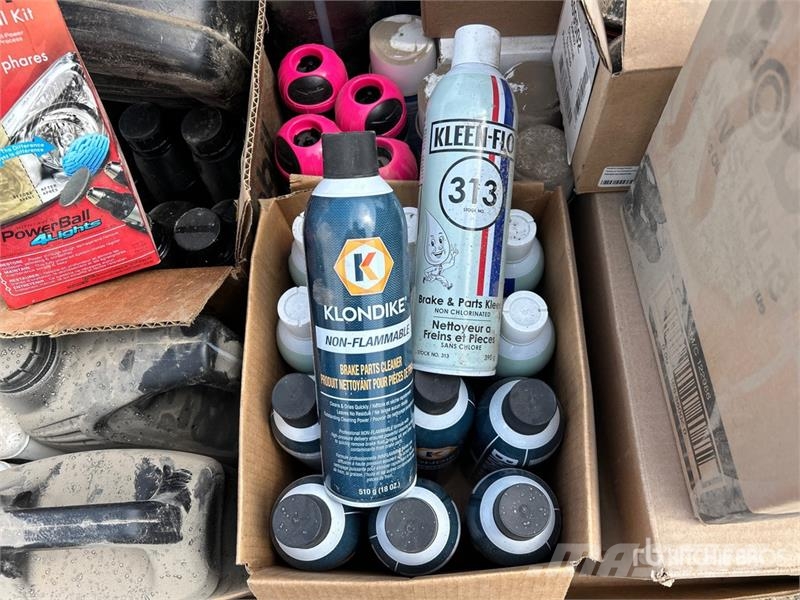 Quantity of Assorted Fluids Drugi deli