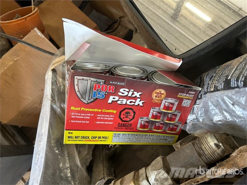 Quantity of Assorted Nuts, Bolts, Tyre Repair Kits Inne akcesoria