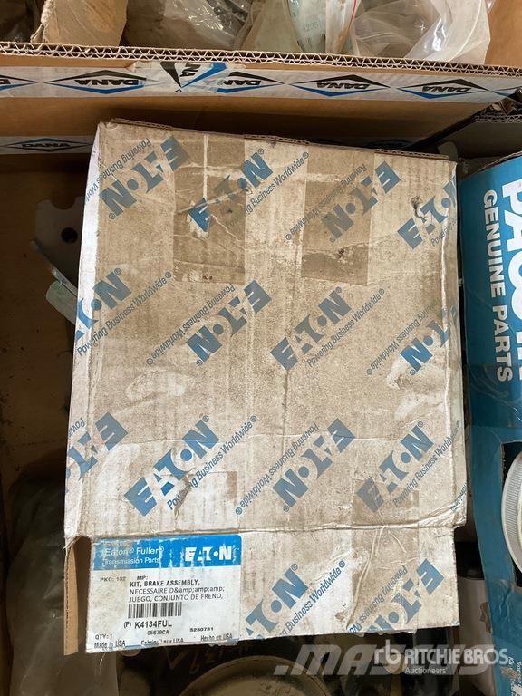 Quantity Of Assorted Parts Drugi deli