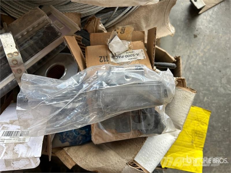  Quantity of Assorted Parts Other components