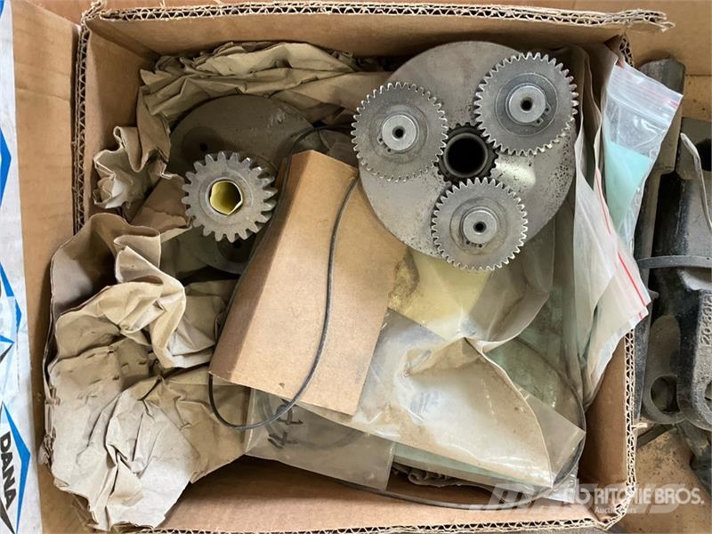 Quantity Of Assorted Parts Drugi deli