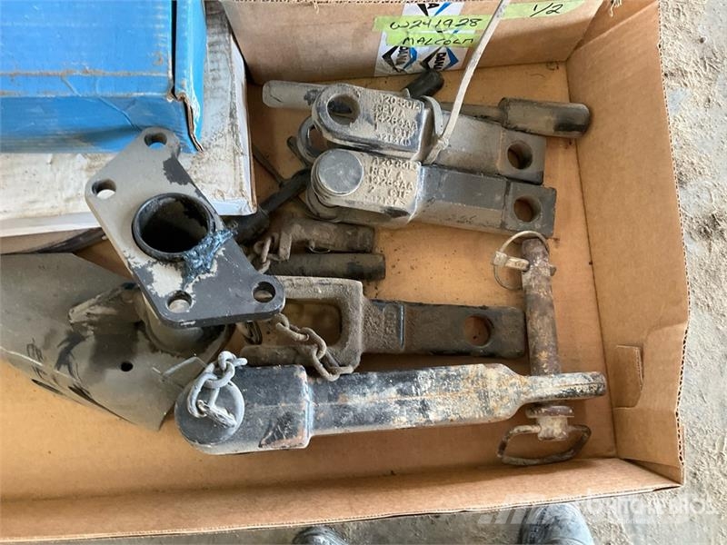 Quantity Of Assorted Parts Drugi deli