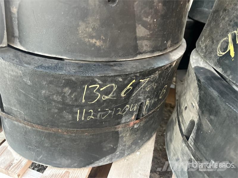  Quantity of Assorted Rubber Otros componentes