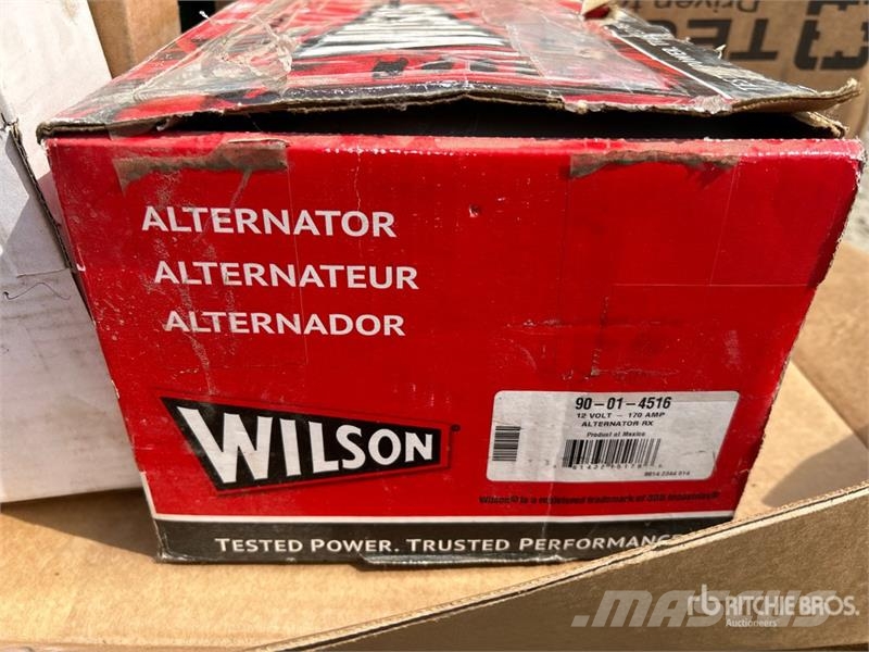 Quantity of Assorted Truck Parts/Accessories Transportes - Outros