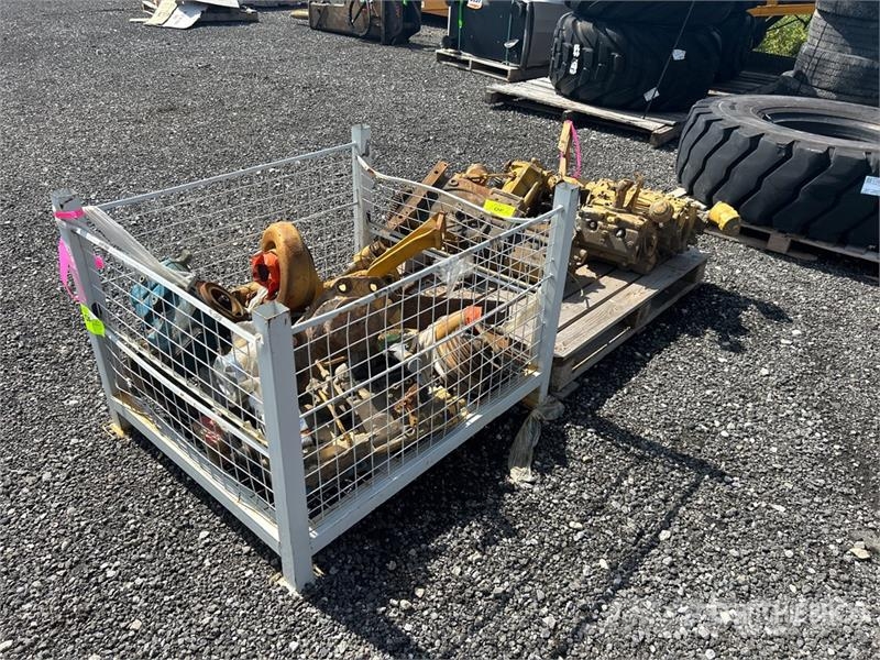 Quantity of Assorted Truck Engine Parts Transportes - Outros