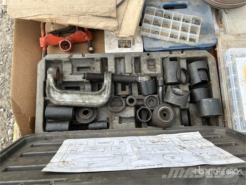  Quantity of Assorted Tools Other components