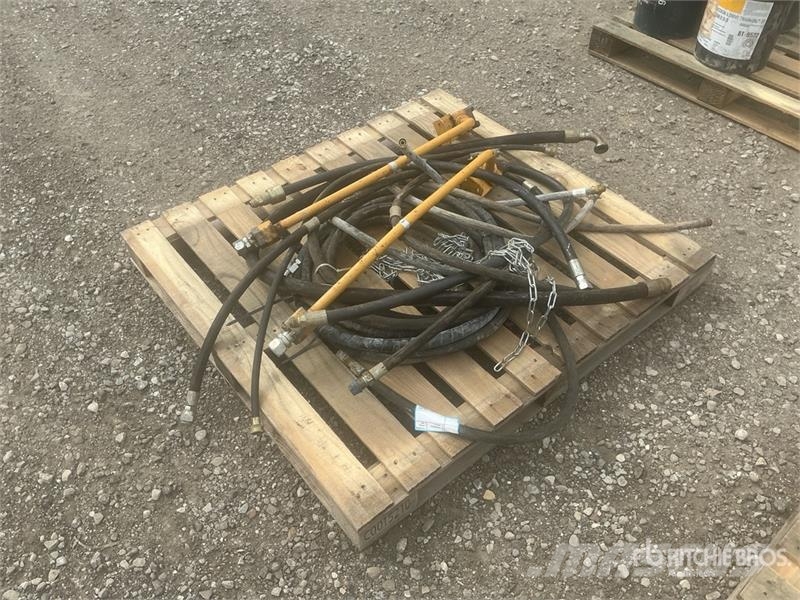 Quantity of Auxiliary Hydraulic Lines Drugi deli