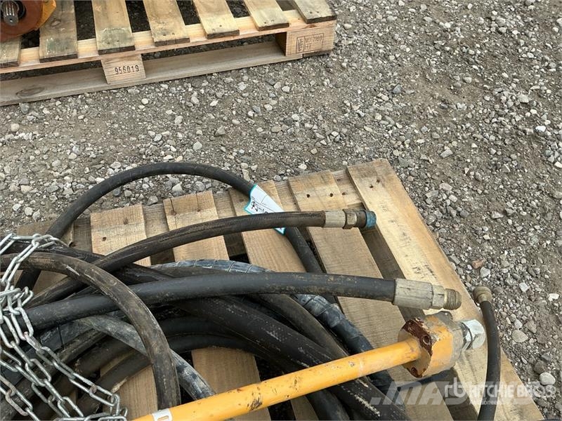 Quantity of Auxiliary Hydraulic Lines Drugi deli