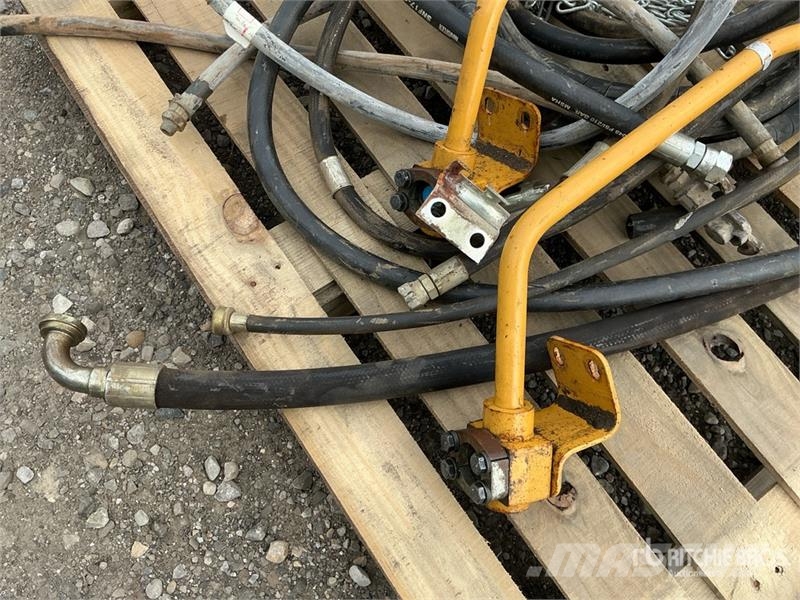 Quantity of Auxiliary Hydraulic Lines Drugi deli