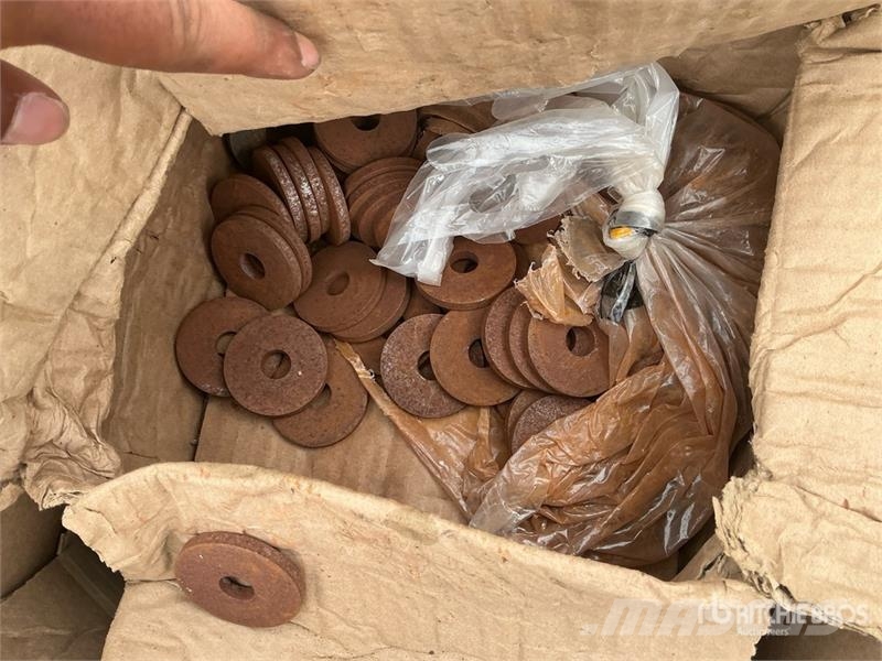 Quantity of Bearing Units and Truck Parts Transportes - Outros