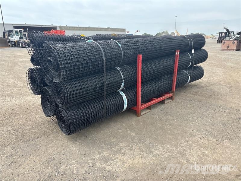Quantity of Biaxial Geogrids (Unused) Accesorios para máquinas de asfalto