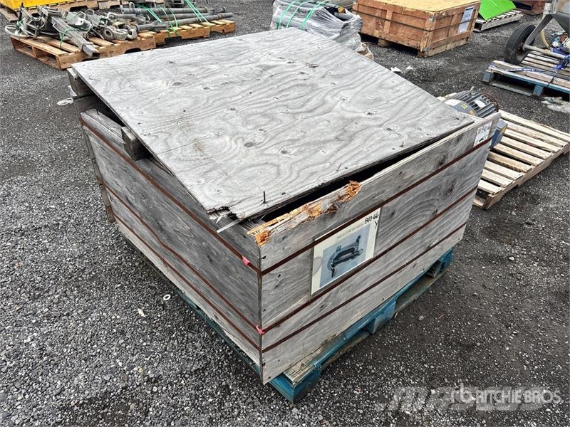  Quantity of C-Clamps Drugi deli
