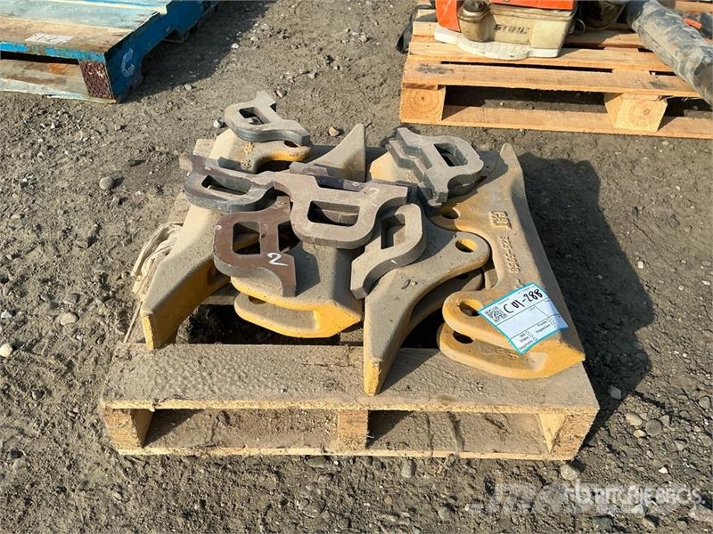 Quantity of Cat Parts Inne akcesoria