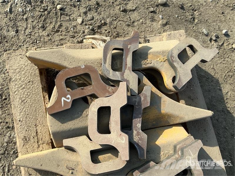 Quantity of Cat Parts Inne akcesoria