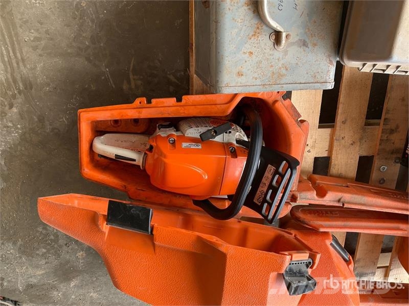 Quantity of Chainsaws, Of Emergency Warning Trian Drugi deli