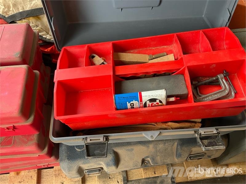 Quantity of Chainsaws, Of Emergency Warning Trian Drugi deli