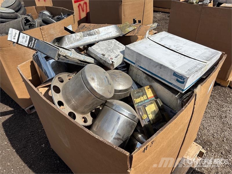 Quantity of Cummins, Bendix Truck Parts Transportes - Outros