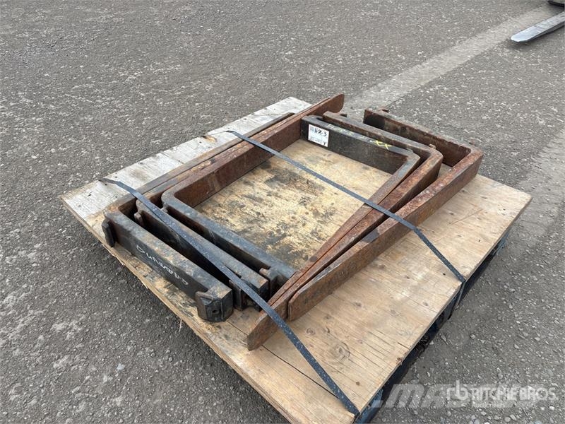 Quantity of Fork Attachment Građevinarske viljuške