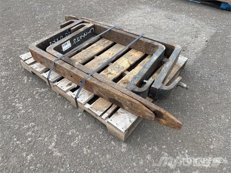 Quantity of Fork Attachment Građevinarske viljuške