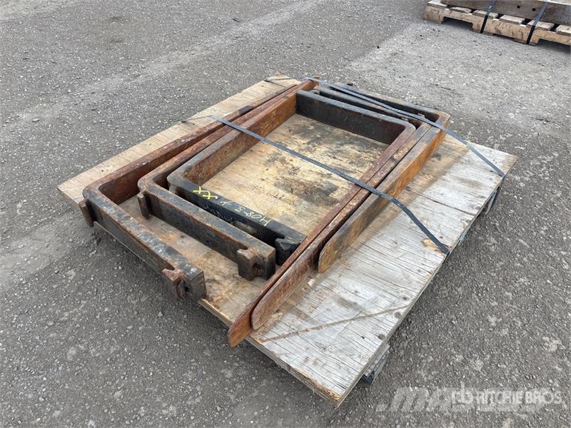 Quantity of Fork Attachment Građevinarske viljuške