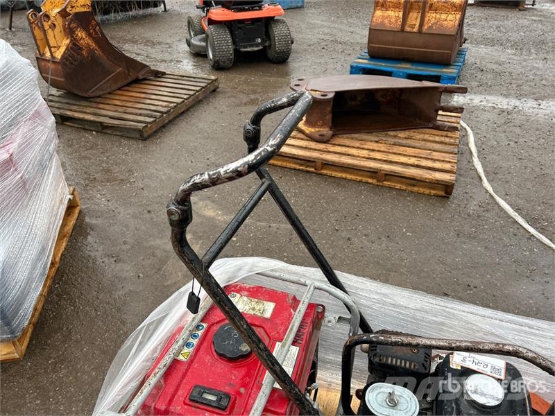  Quantity of Generators Andere Zubehörteile