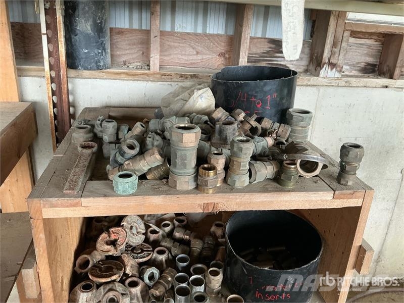 Quantity of Golf Clubs and Miscellaneous Drugi deli