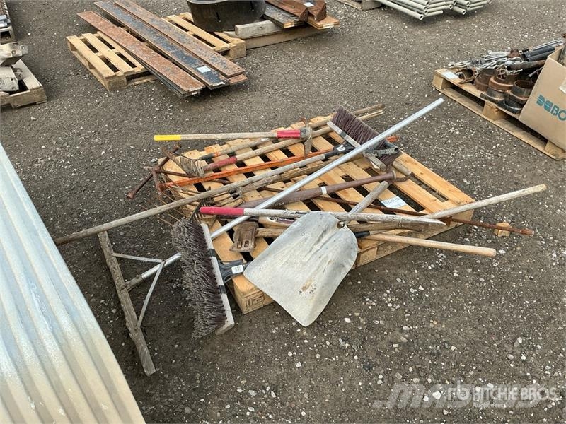 Quantity of Hand Tools Inne akcesoria