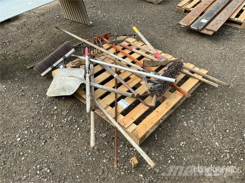 Quantity of Hand Tools Inne akcesoria