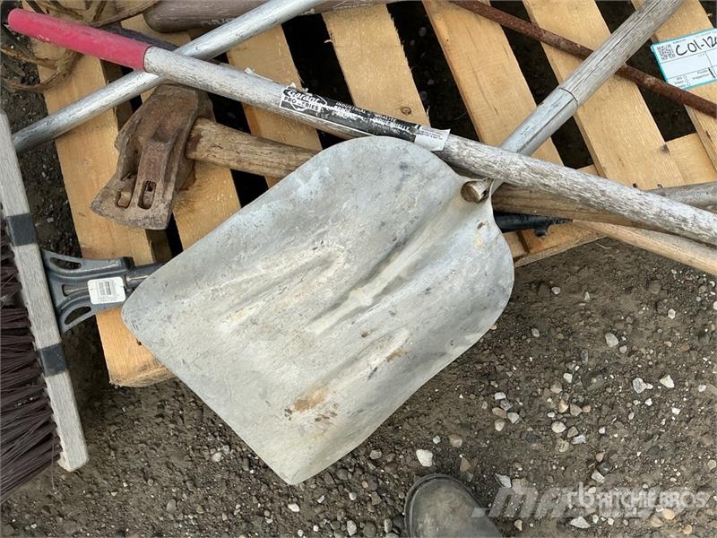 Quantity of Hand Tools Inne akcesoria