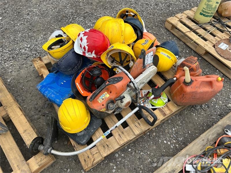  Quantity of Hard Hats Other components