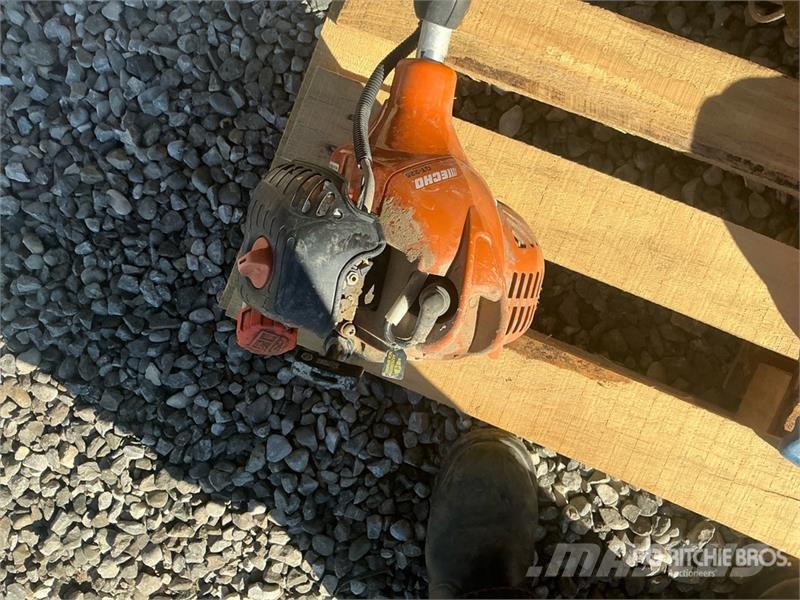  Quantity of Hard Hats Other components